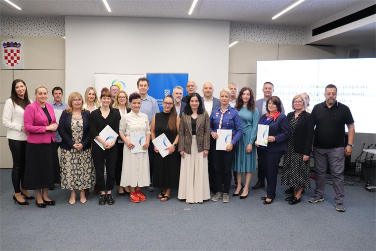 Slika /slike/Vijesti/MZOZT 2024/lXy-xTLC.jpeg